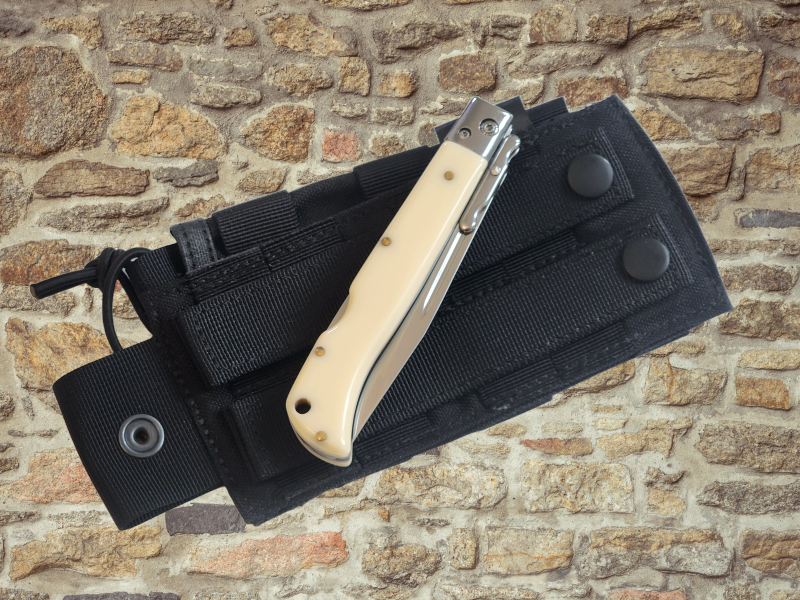 AKC 9" Italian Roma Swinguard Automatic Knife - Ivory (3.75" Polished).