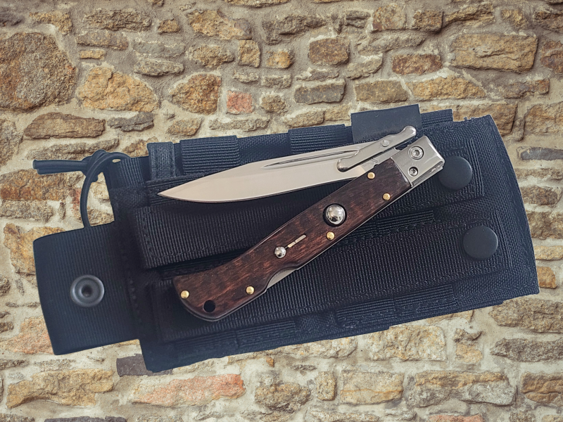 AKC 9" Italian Roma Swinguard Automatic Knife - Snakewood (3.75" Polished).