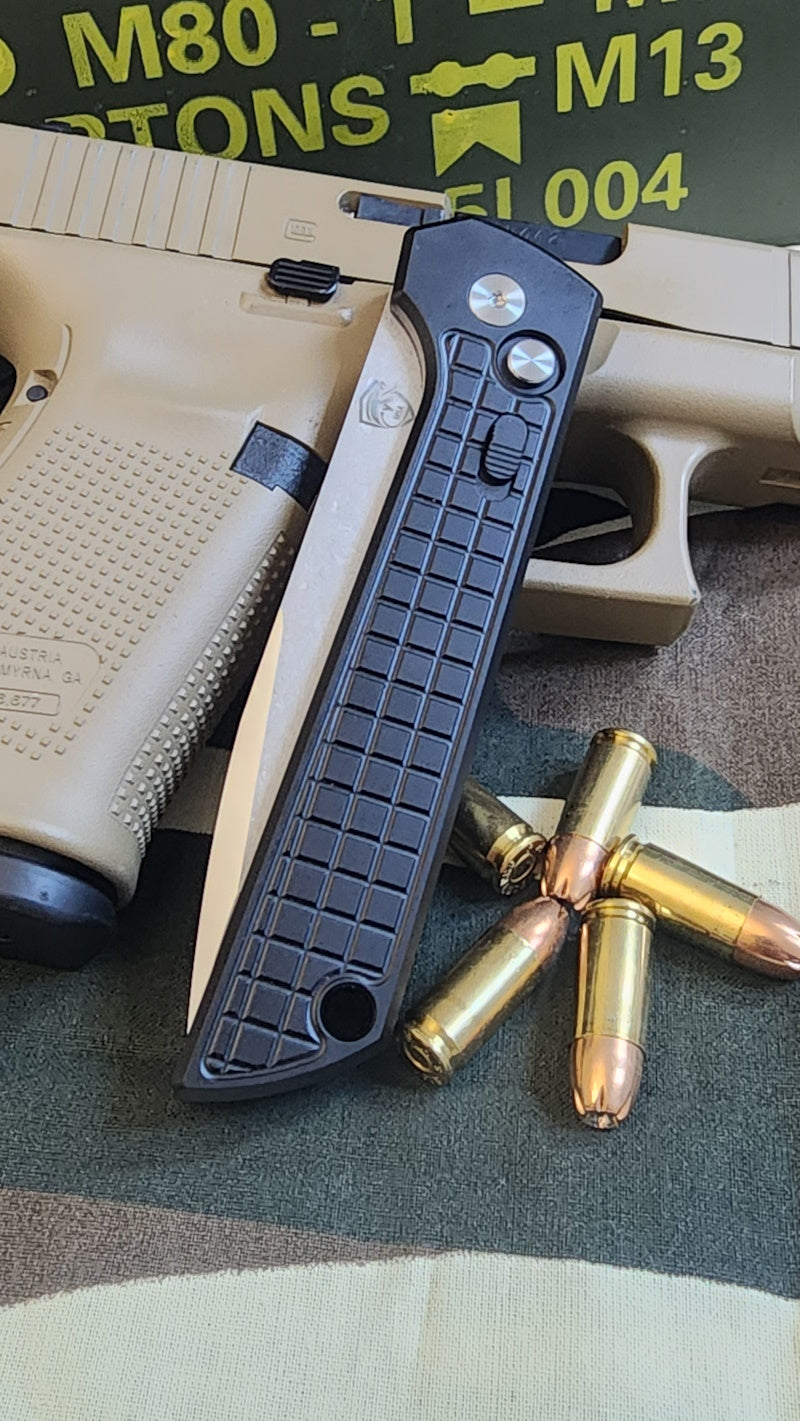 Raptor-9R Striker Automatic Knife with Satin Tanto 3.5 inch blade, durable and sleek design for precision cutting