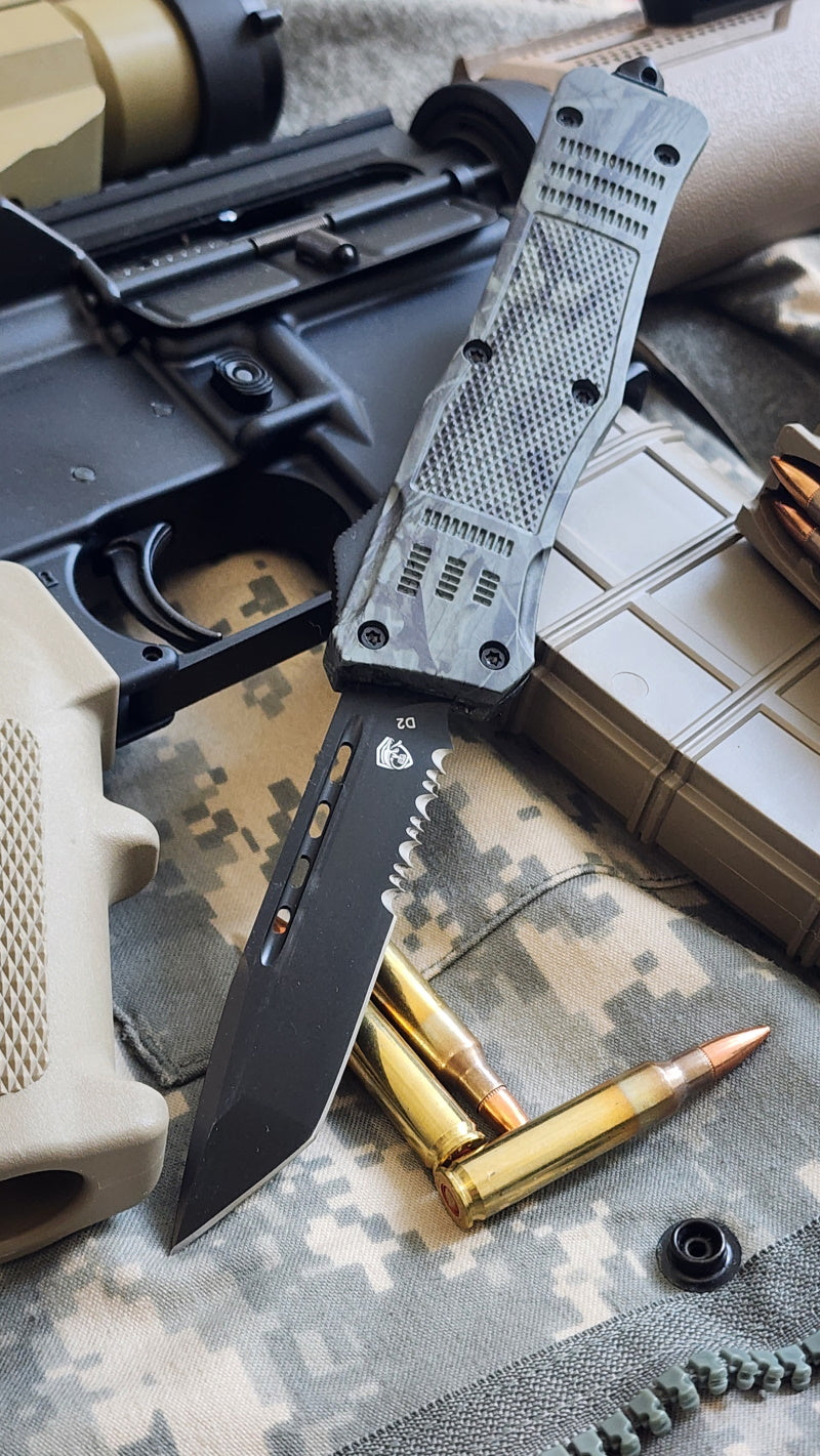 Close-up of venom extracted on a knife blade, highlighting the dangerous combination of venom and sharp weaponry.