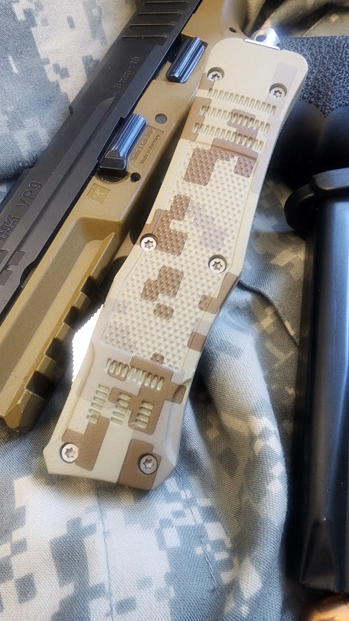 Venom 4TR-G6 OTF - Digital Camo (Black DP Par Set 3.4")