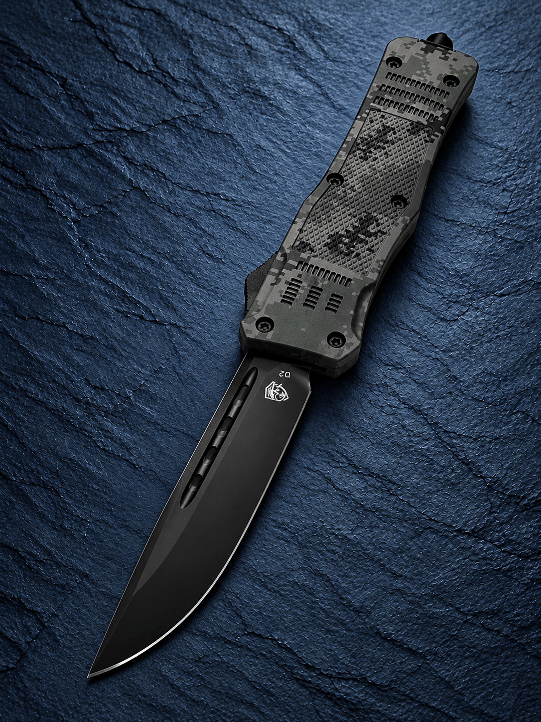 Venom 4TR ELITE Tactical Auto OTF Knife – Recon Camo 3.69 Black Drop Point