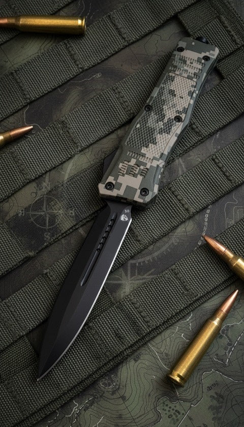 Venom 4TR ELITE Tactical OTF Knife in ACU Black DE, 3.4-inch blade, premium automatic deployment