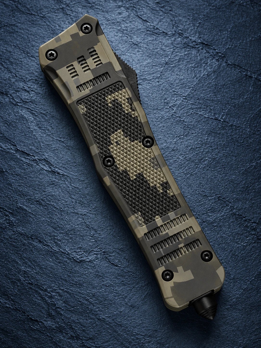 Venom 4TR ELITE Tactical Auto OTF Knife - ACU Camo (Satin Drop Point Par Ser 3.69)