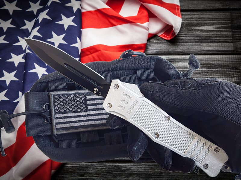 Venom 4TR ELITE Tactical OTF Knife - Silver Ghost - SH (Black Double Edge 3.4").