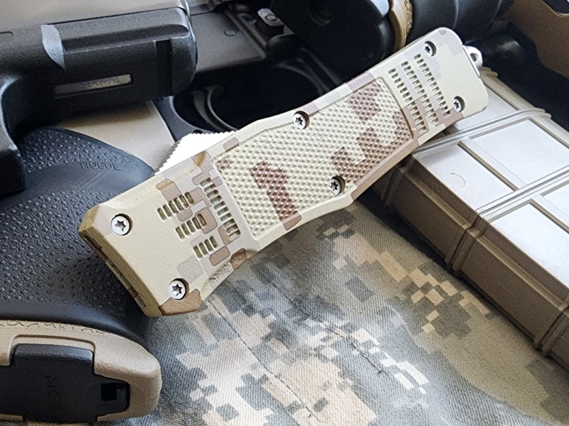 Venom 4TR Ultra ELITE OTF Knife - Digital Camo (Satin Tanto Par Ser 3.4").