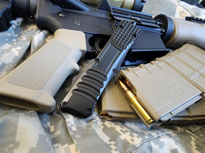 Venom 590 Shadow Force OTF Knife - Black (Satin Double Edge 3.4").