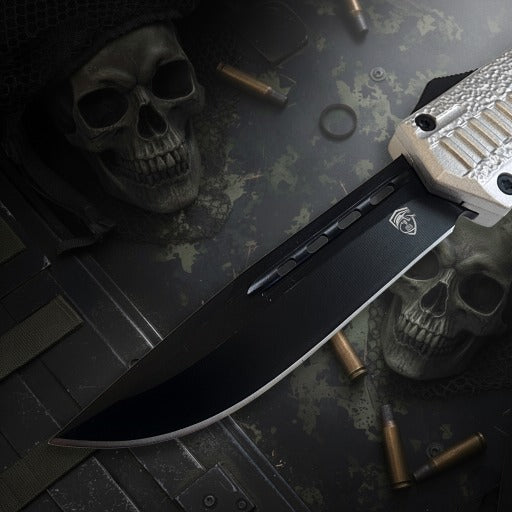 Venom Death Skull - Silver (Black DP3.4")