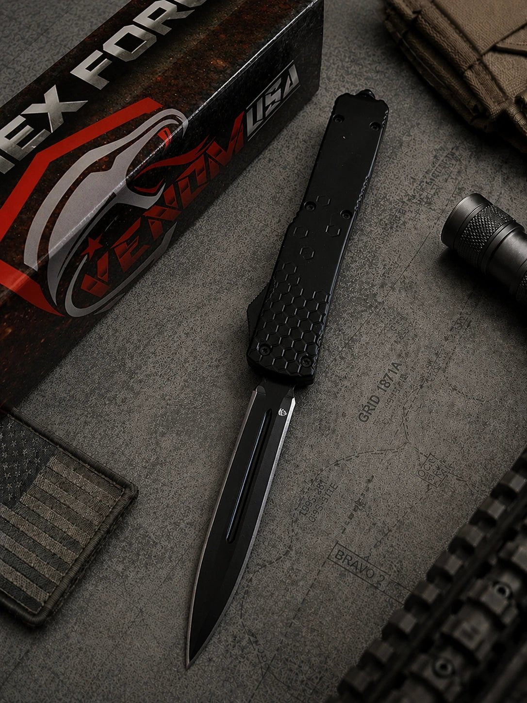 Venom Hex Force OTF Knife - Black (Black DE 3.25")