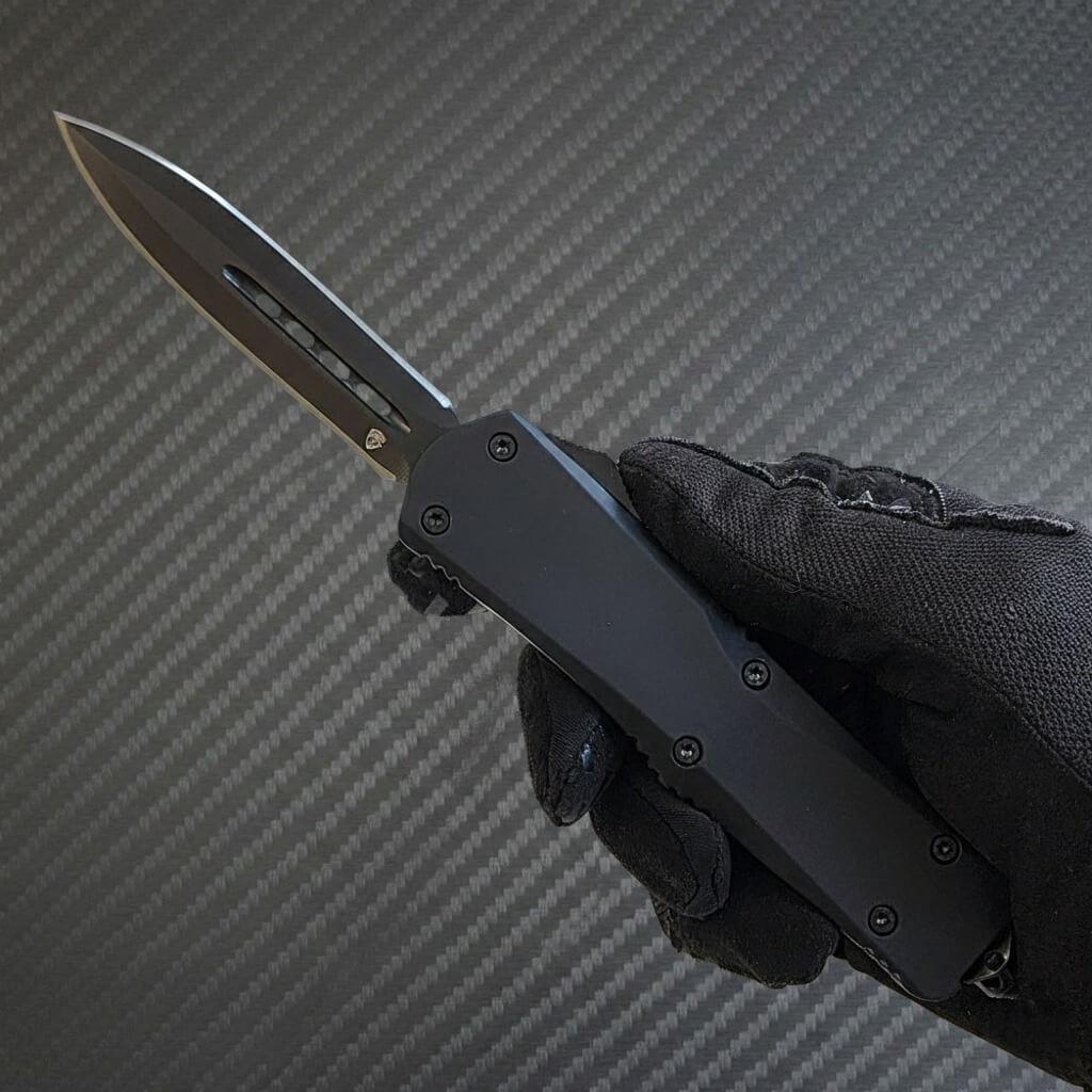Venom S1 Delta D/A Automatic OTF Knife in Black DE, premium design with sleek venom-inspired aesthetics