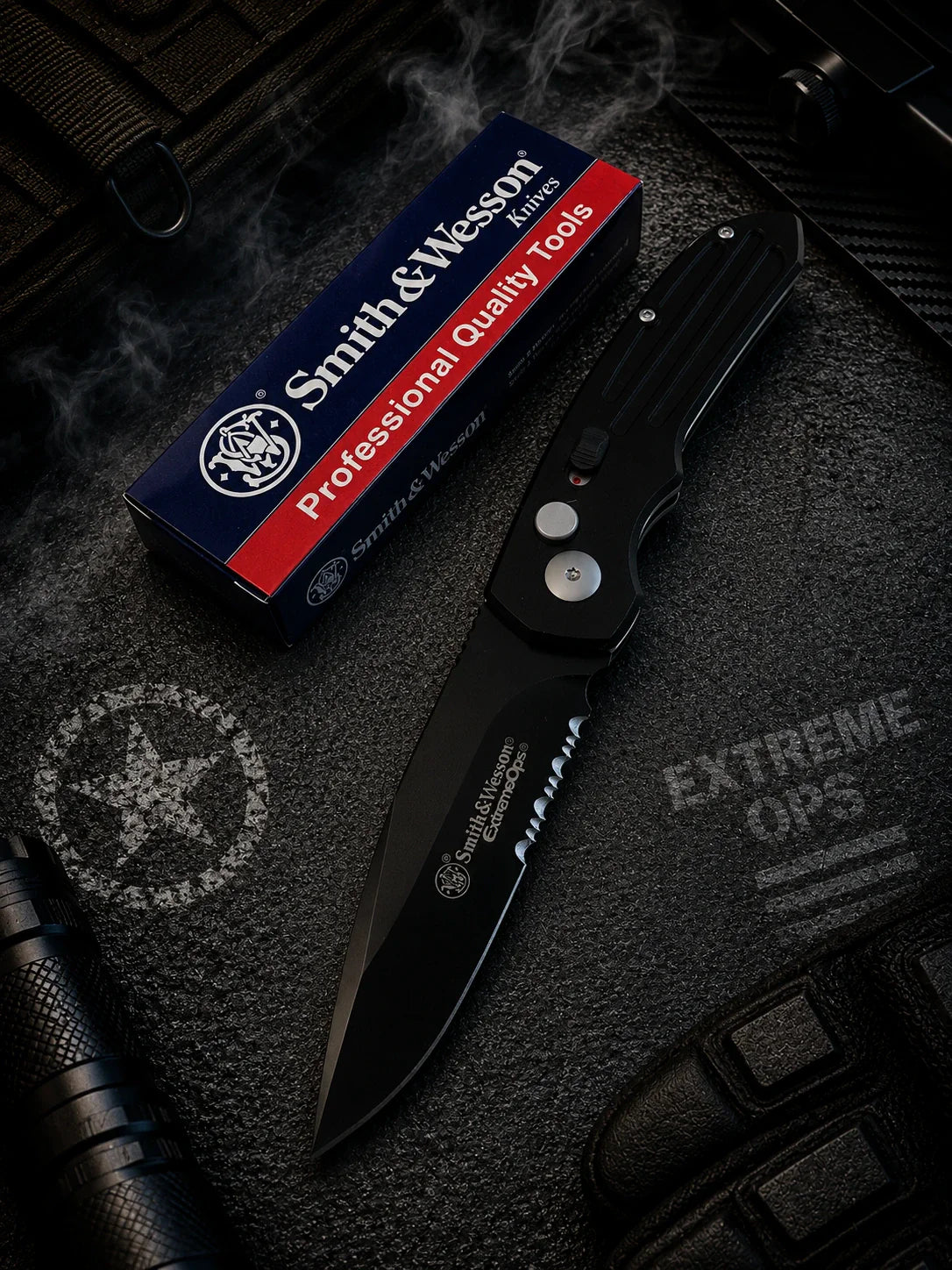 Smith & Wesson Extreme Ops