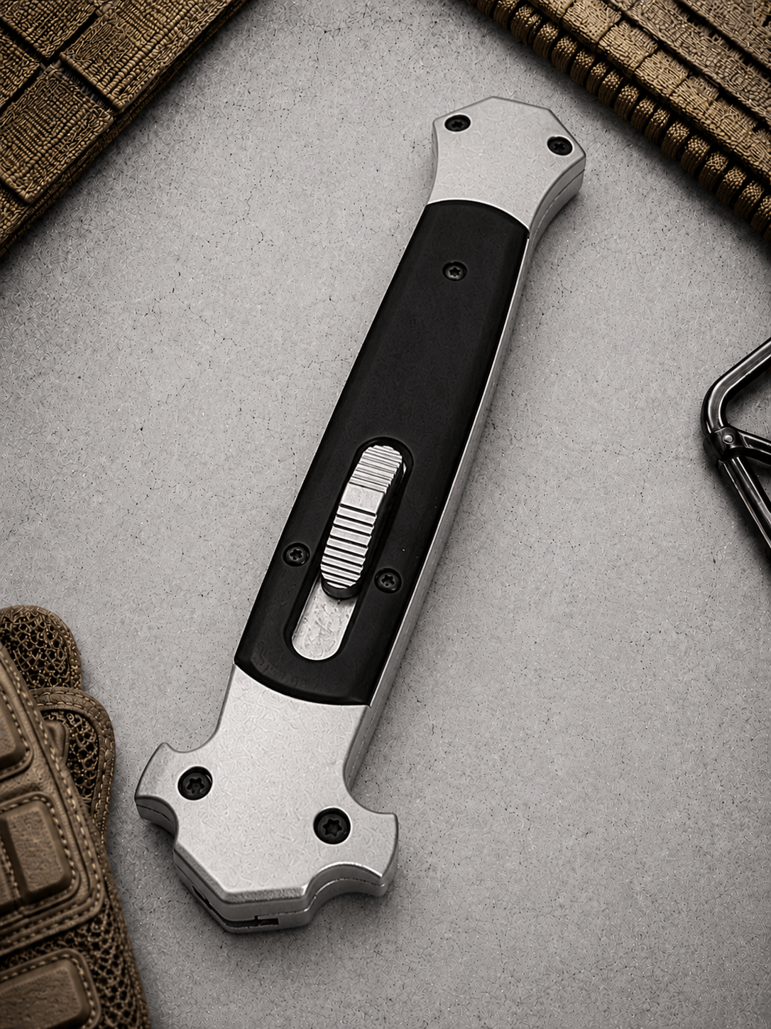 13 Tactical DA Stiletto OTF Knife - BlackSilver (Satin Plain Bayonet)