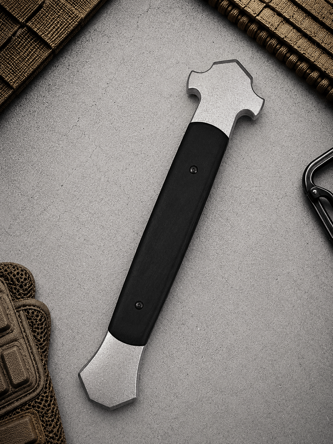 13 Tactical DA Stiletto OTF Knife - BlackSilver (Satin Plain Bayonet)