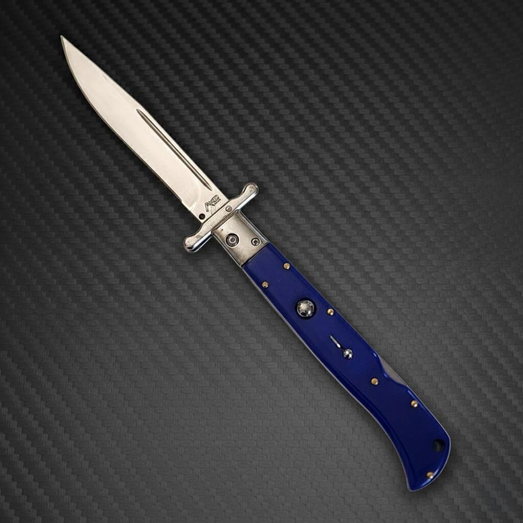 AKC 11