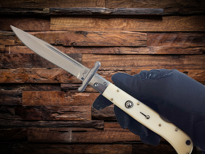 AKC 11" Italian Roma Swinguard Automatic Knife - Ivory (4.62" Polished)