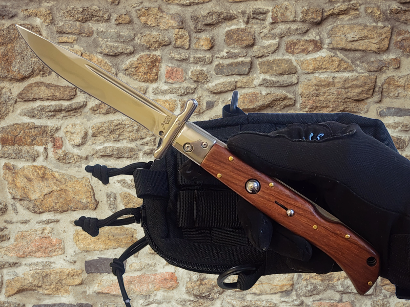 AKC 11" Italian Roma Swinguard Automatic Knife - Wood (4.62" Polished).