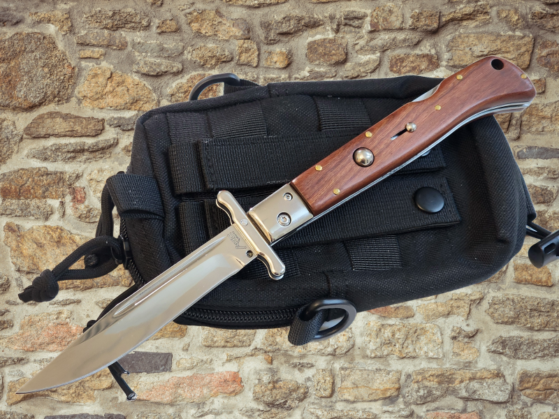 AKC 11" Italian Roma Swinguard Automatic Knife - Wood (4.62" Polished).