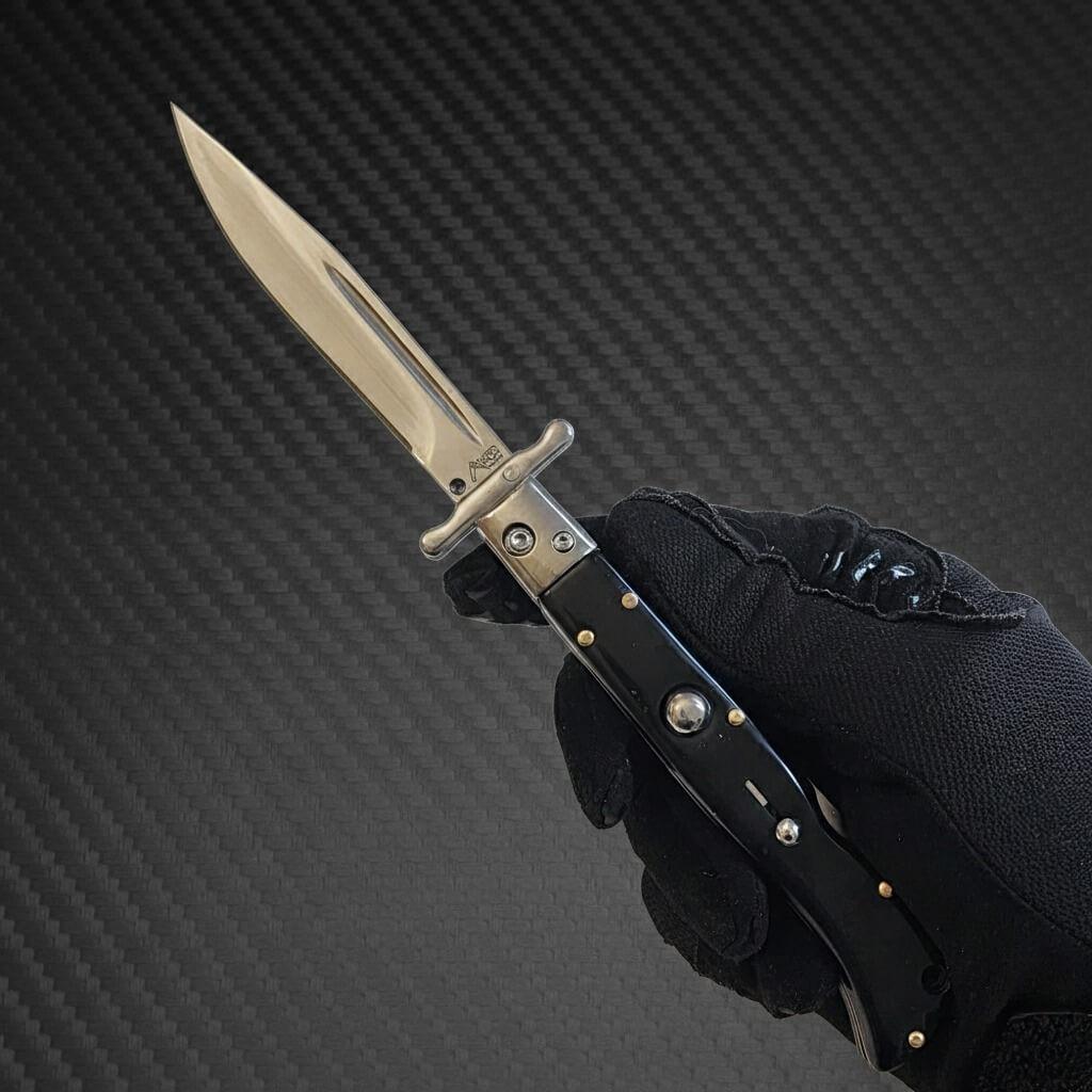 AKC 9" Italian Roma Swinguard Automatic - Black (3.75" Polished)