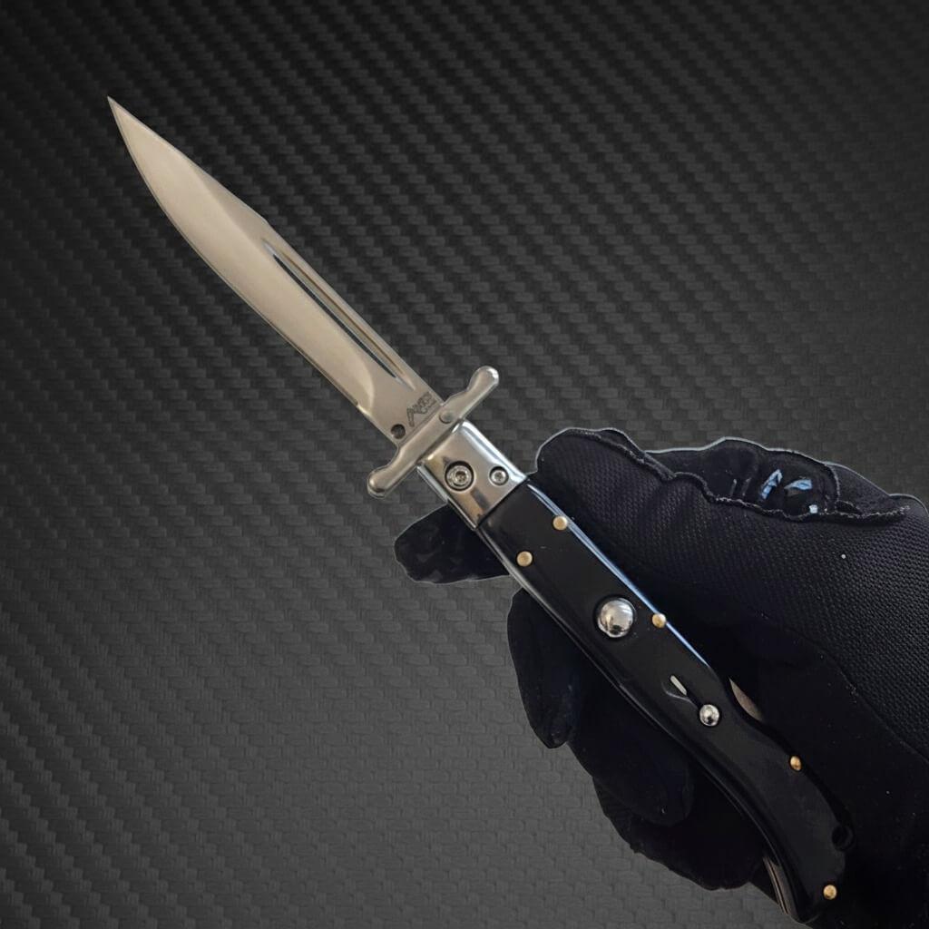 Italian Roma AKC 9 Swinguard Automatic knife in polished fractured onyx, perfect blend of style and functionality.