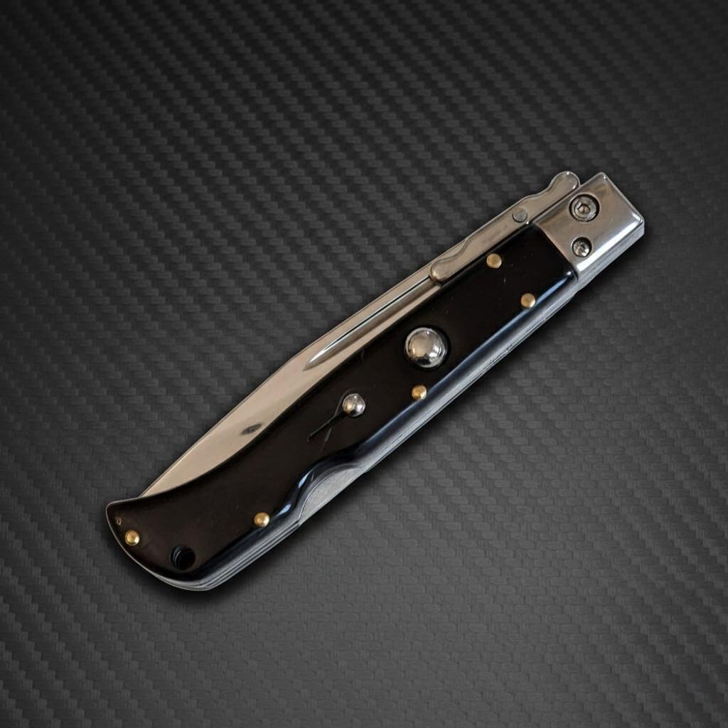 Italian Roma AKC 9 Swinguard Automatic knife in polished fractured onyx, perfect blend of style and functionality.