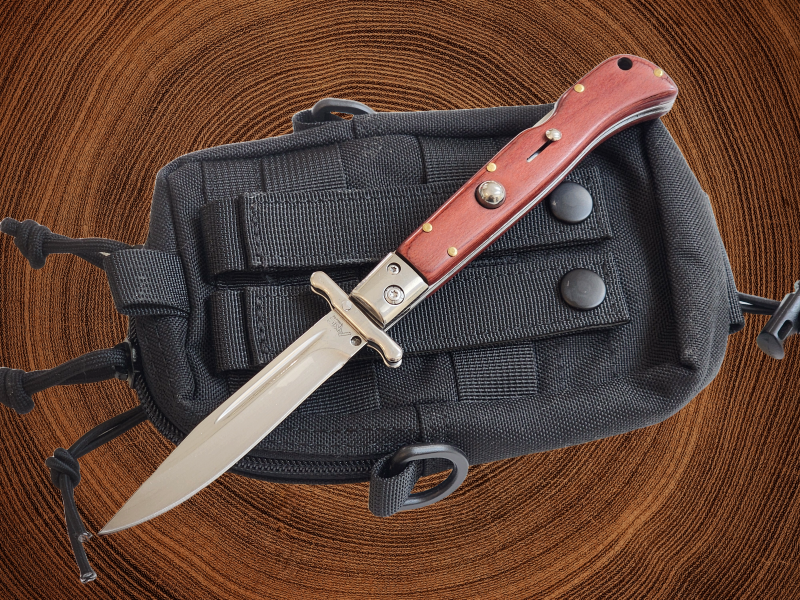 AKC 9" Italian Roma Swinguard Automatic Knife - Red Pakka Wood (3.75" Polished).