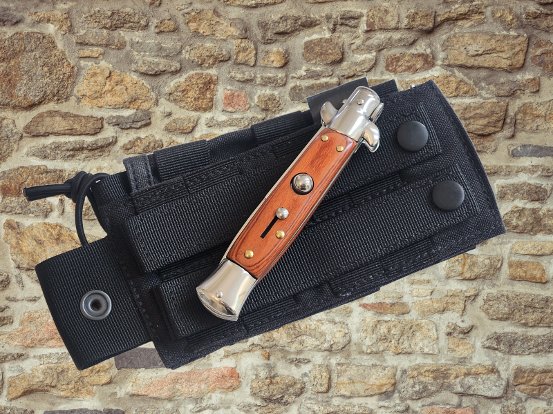 AKC 9" Italian Stiletto Wood Automatic Knife - (3.75" Bayonet).