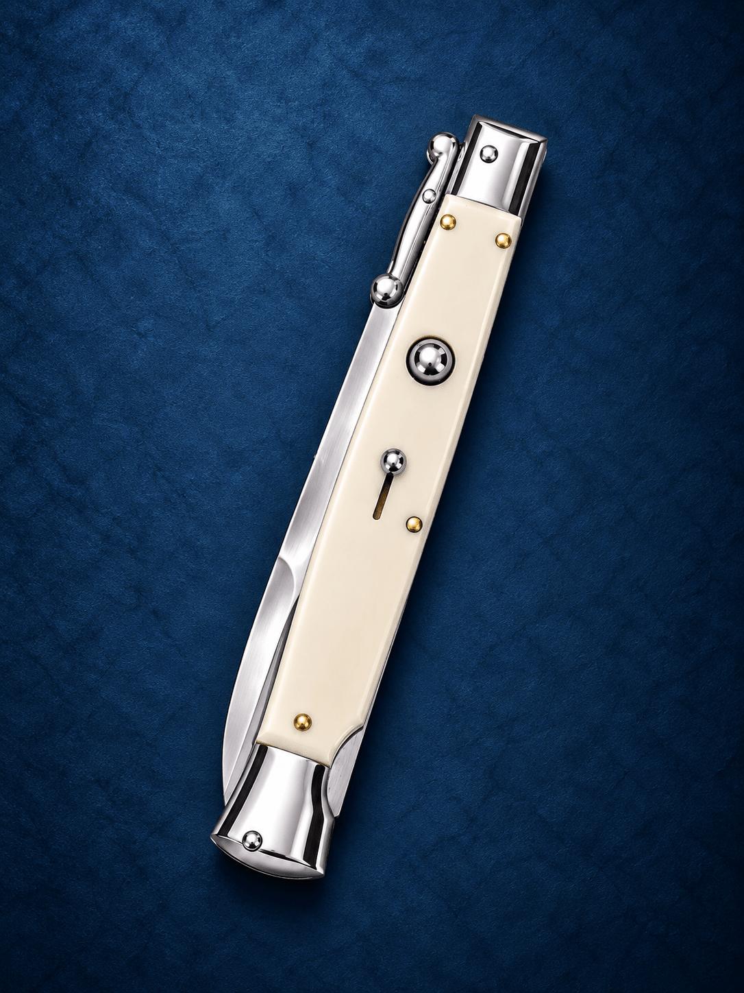 AKC Italian 11 Ivory Auto Swinguard - Polished Bayonet