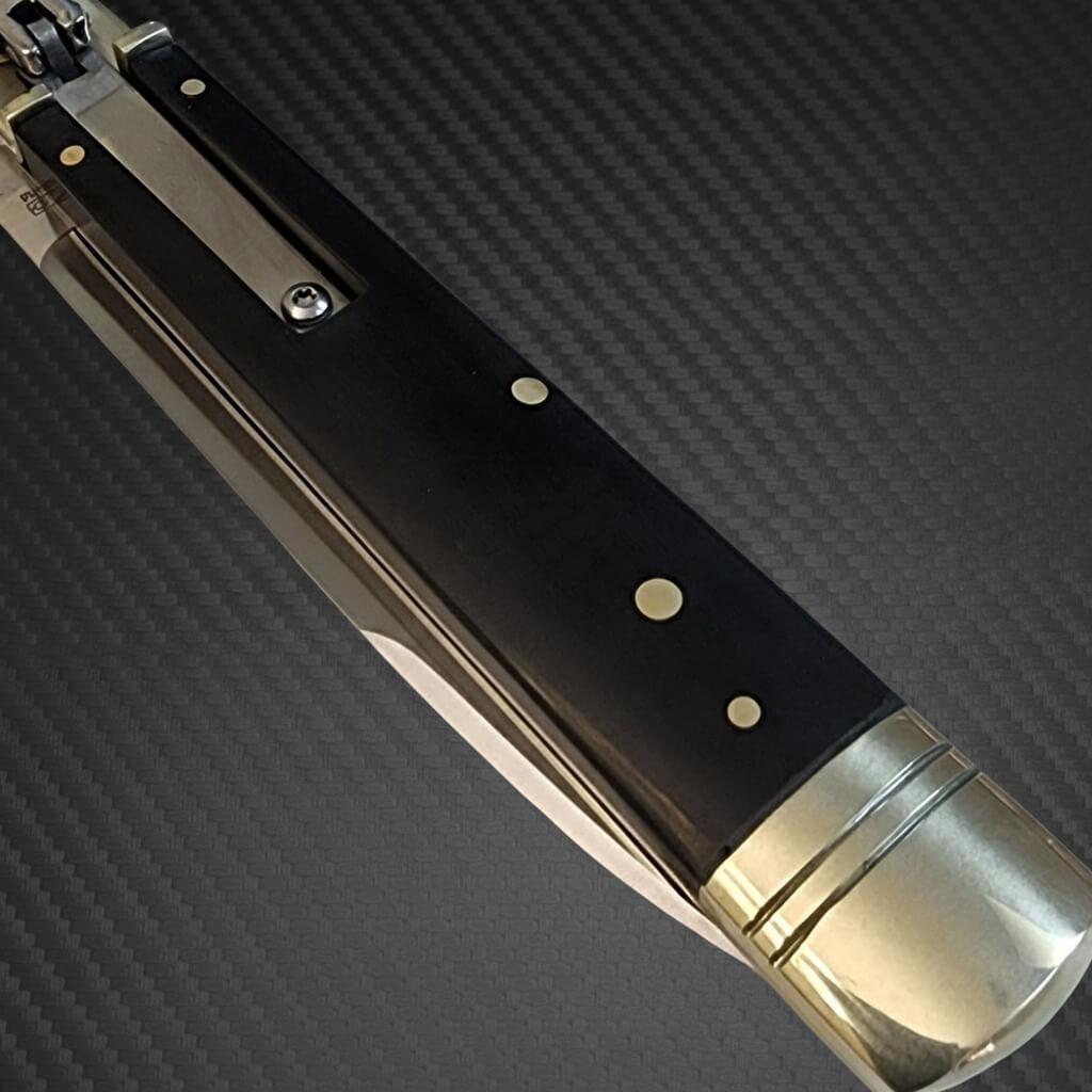 Leverlock automatic knife AKC 9 with dark horn handle and satin plain blade, ideal for collectors and everyday carry