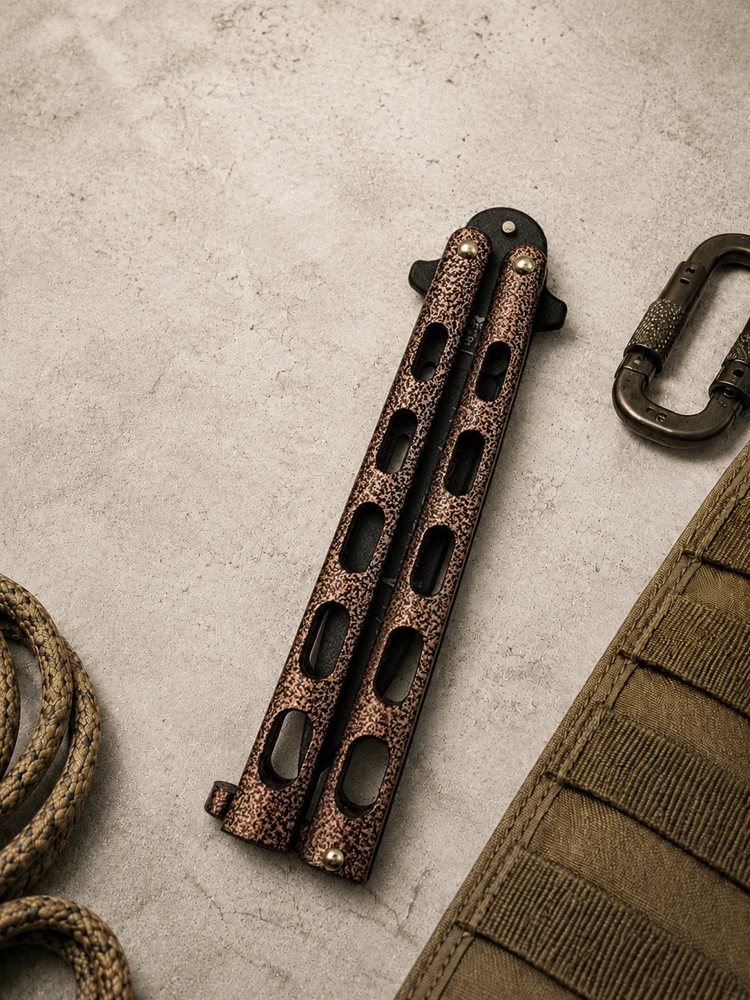 Bear & Son 30th Anniversary 115 Copper Vein Butterfly Knife (4.1 Black)