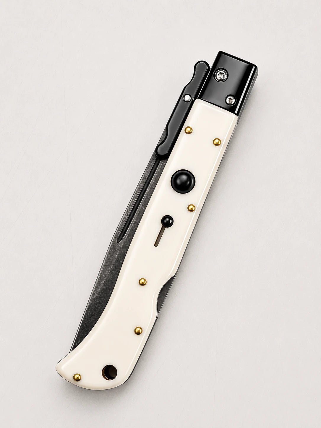 AKC 11" Italian Roma Swinguard Automatic - Ivory (Black Stonewash)