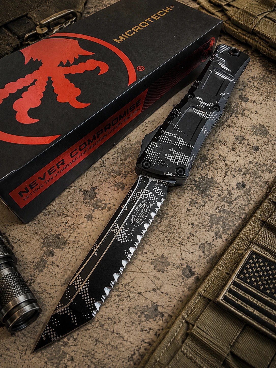 Microtech Combat Troodon T/E OTF Knife Pixel Camo Aluminum (4" Pixel Full Serr)