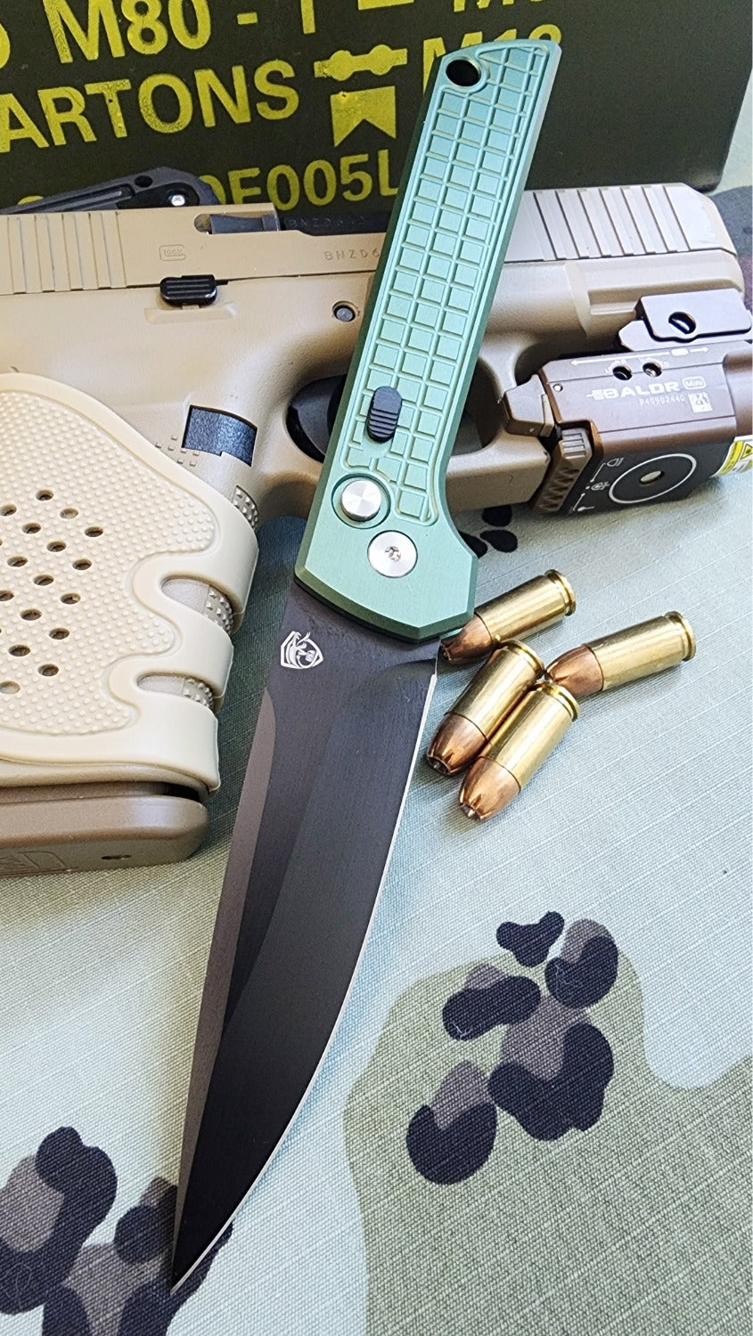 Raptor-9R Striker Automatic Knife OD (Black DP 3.5")