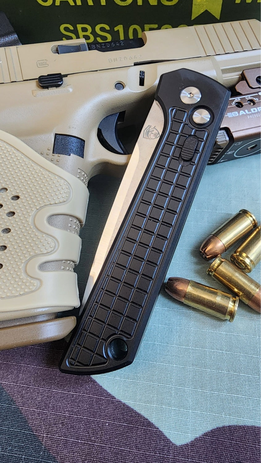 Raptor-9R Striker Automatic Knife (Satin DP 3.5")