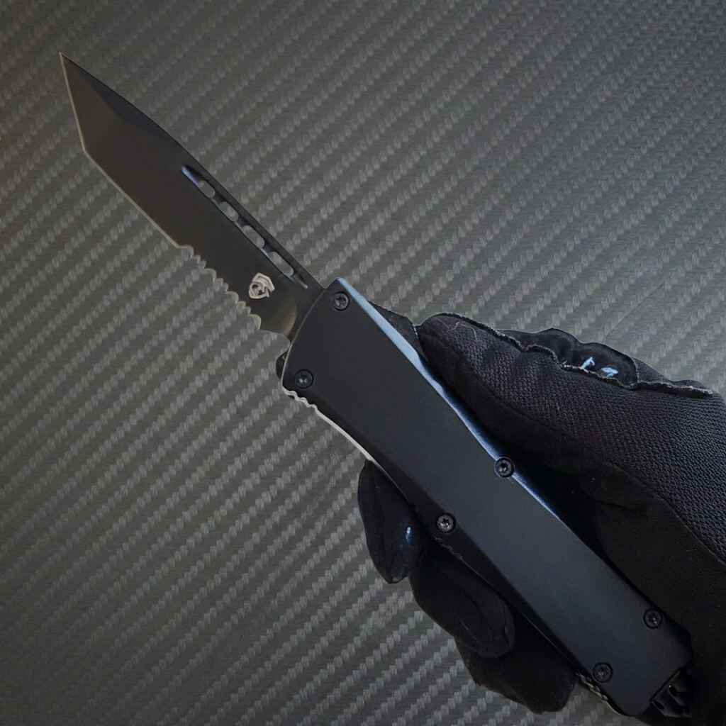 Venom V30R Tactical D/A OTF Knife - Black (Black Tanto Par Ser)