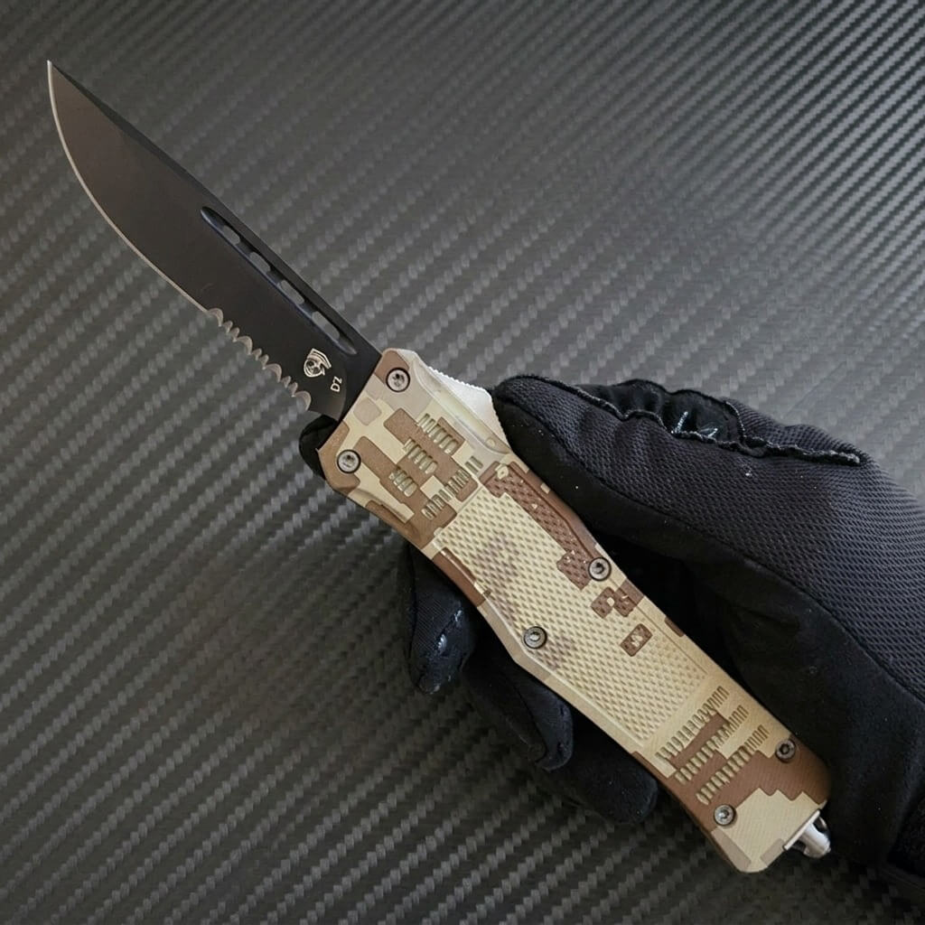 Venom 4-TR Gen 5 OTF - Digital Camo (Black DP Par Ser 3.4")