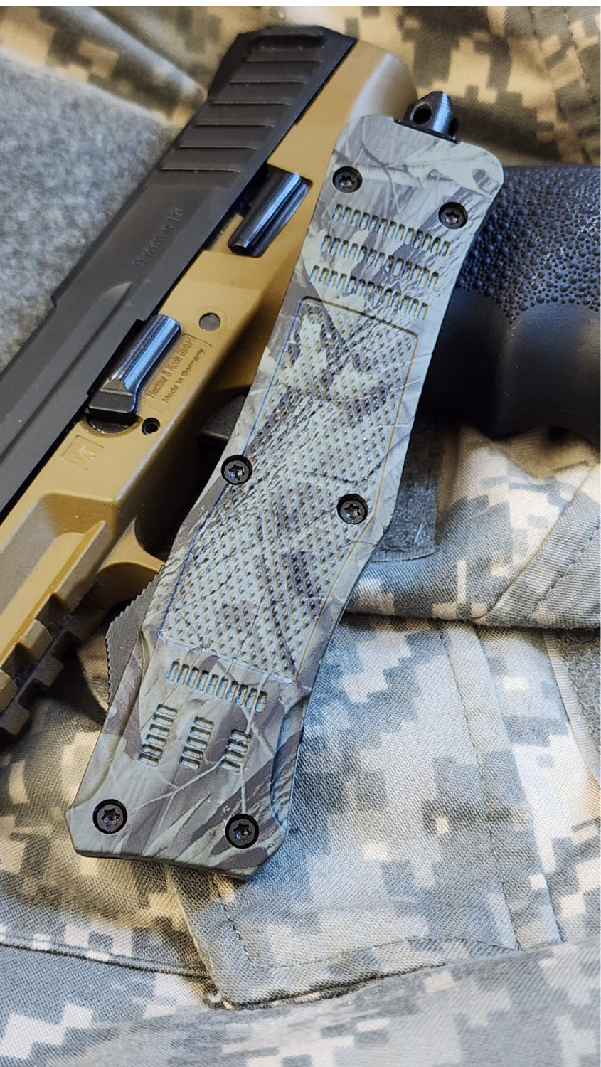 Venom 4TR-G6 OTF - Woodland Camo (Black DE 3.4")