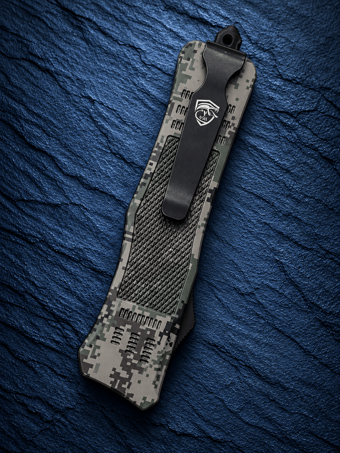 Venom 4TR ELITE Tactical Auto OTF Knife – Recon Camo  3.69 Black Drop Point