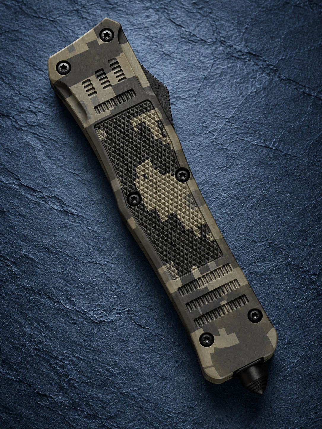 Venom 4TR ELITE Tactical Auto OTF Knife - ACU Camo (Satin Drop Point Par Ser 3.69)