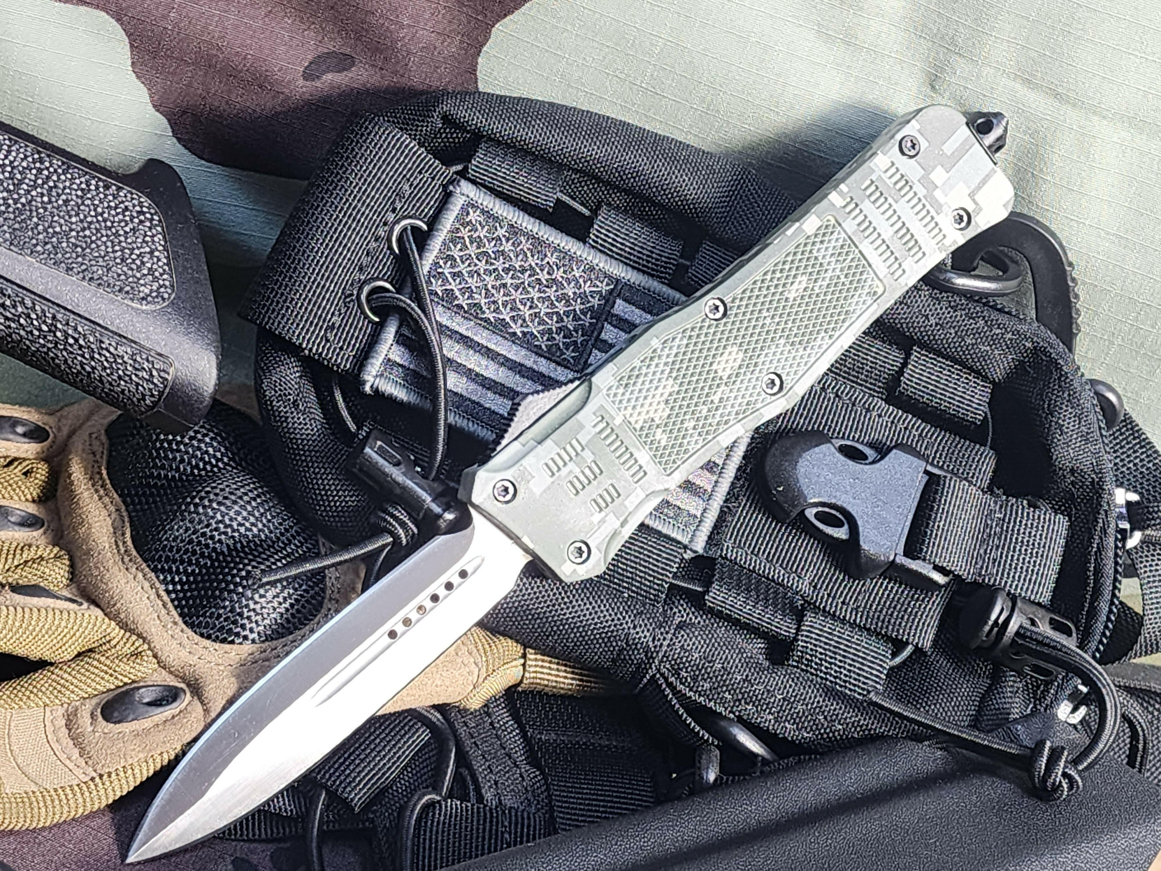 Venom 4TR ELITE Tactical OTF Knife - ACU Camo (Satin Double Edge 3.4").