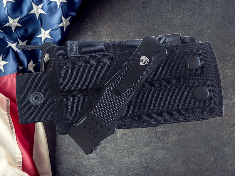 Venom 4TR ELITE Tactical OTF Knife - Black (Black Drop Point Par Ser 3.4").