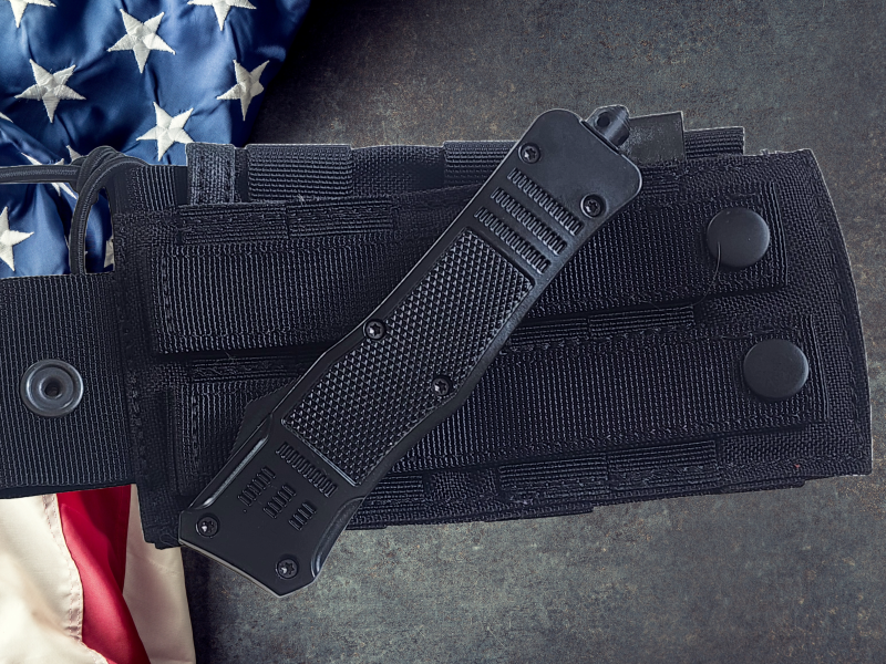 Venom 4TR ELITE Tactical OTF Knife - Black (Black Drop Point Par Ser 3.4").