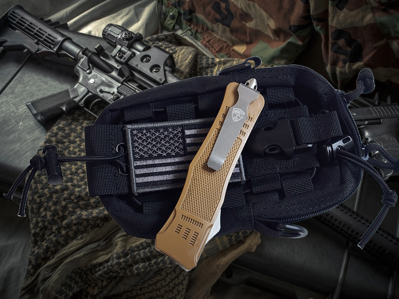 Venom 4TR ELITE Tactical OTF Knife - Tan (Black Double Edge 3.4").