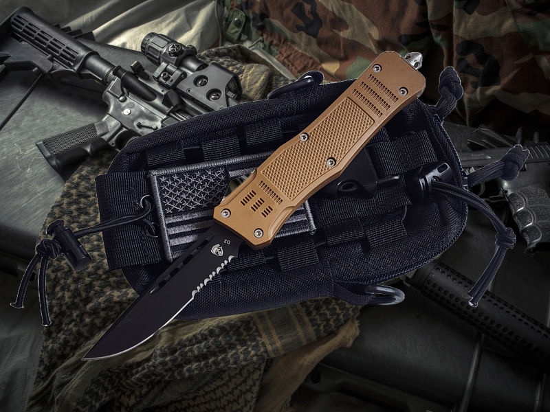 Venom 4TR ELITE Tactical OTF Knife - Tan (Black Drop Point Par Ser 3.4").