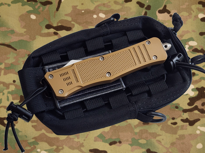Venom 4TR ELITE Tactical OTF Knife - Tan (Black Tanto Par Ser 3.4").