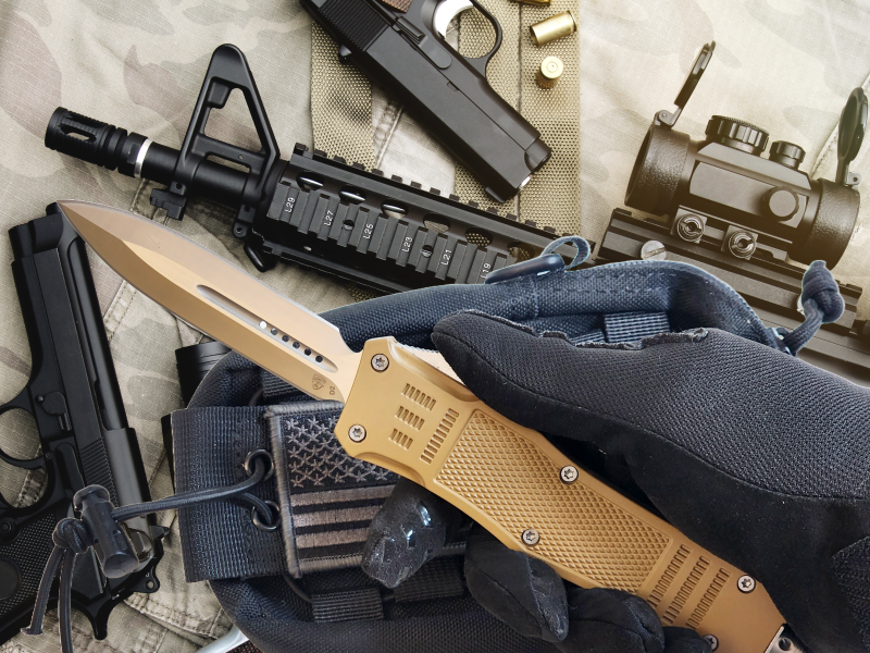 Venom 4TR ELITE Tactical OTF Knife - Tan (Satin Double Edge 3.4").