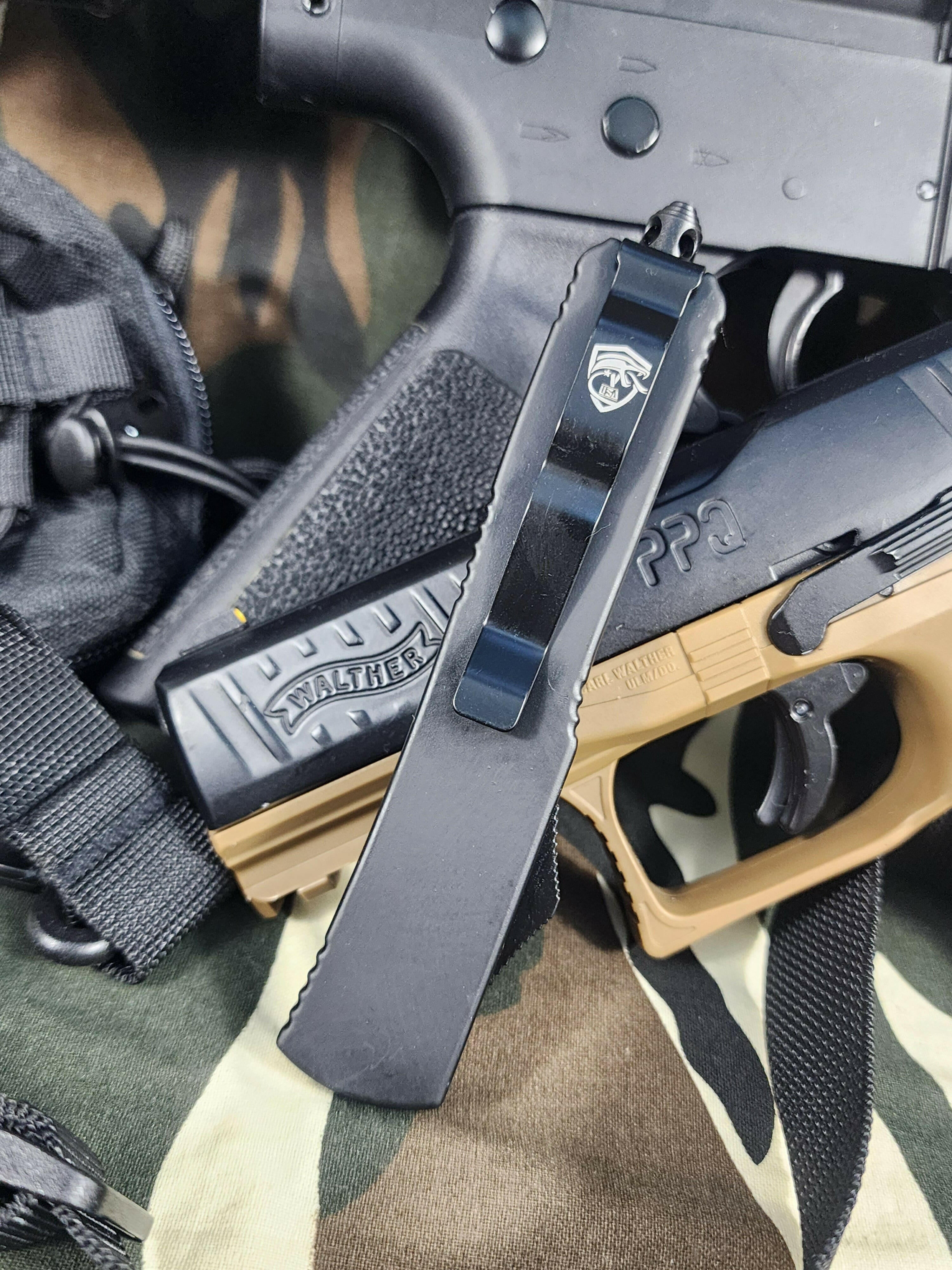 Venom Force 5 OTF Auto Knife - Black (Bowie 3.25").