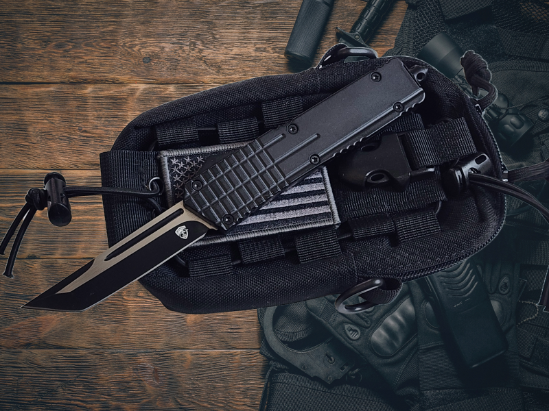 Venom M1 Gridlock OTF Automatic Knife - Black (Tanto 3.25").