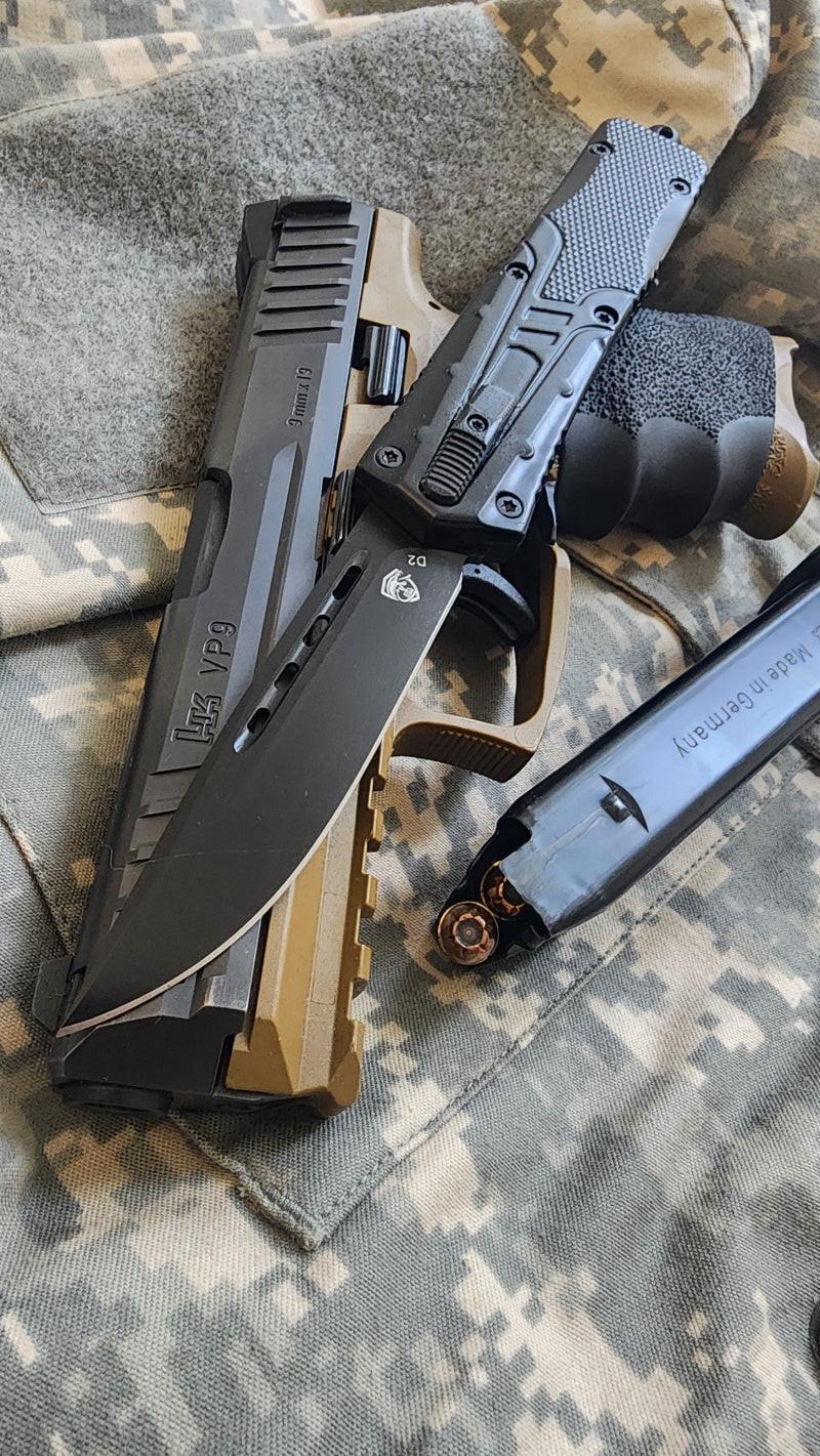 Venom Recon 3 Automatic OTF Knife showcasing sleek design and high-performance automatic deployment