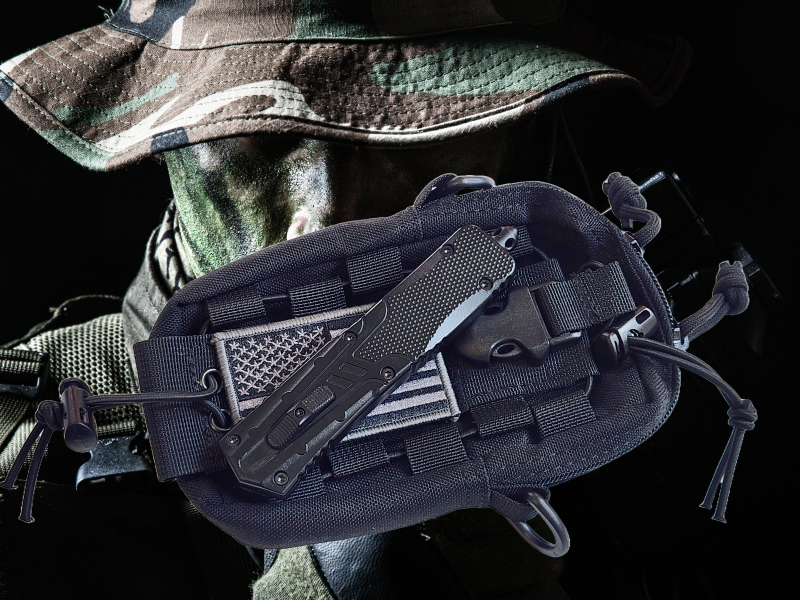 Venom Recon 3 Automatic OTF Knife - Black (Double Edge 3.25").