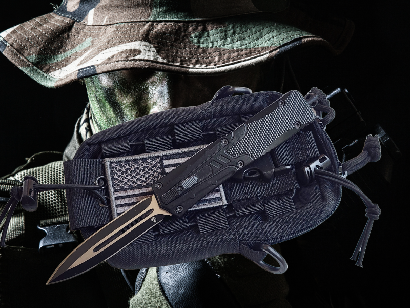 Venom Recon 3 Automatic OTF Knife - Black (Double Edge 3.25").